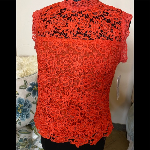 Nanette Lapore fully lined lace top - Picture 2 of 5
